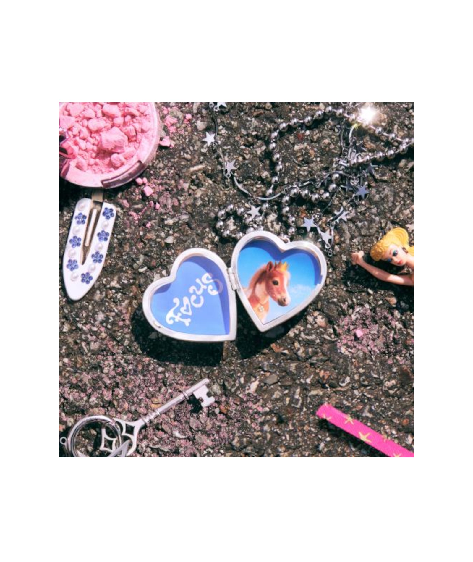 Hearts2Hearts - [FOCUS] (SMini Ver.) (Smart Album)  kpop